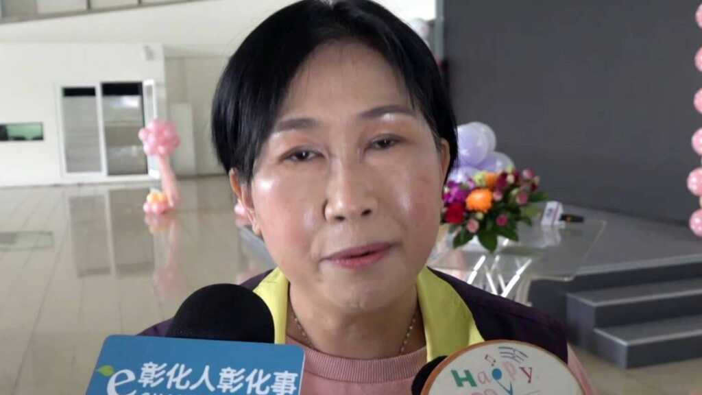 ▲彰化縣政府社會處長王蘭心強調本善款將專款專用並成立信託專戶，作為三姐弟未來醫療、復健、照顧及生活所需。（記者林郁芯翻攝）